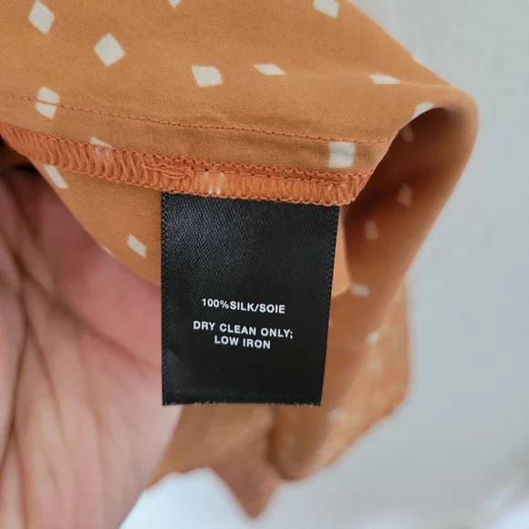 LAFAYETTE 148 Silk Long Sleeve Square Print Button Down Blouse - Picture 5 of 6